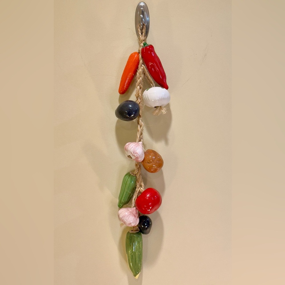 VTG 1970s-80s Hand-Painted Ceramic & Jute Vegetable Ristra Made in Mexico 30”
